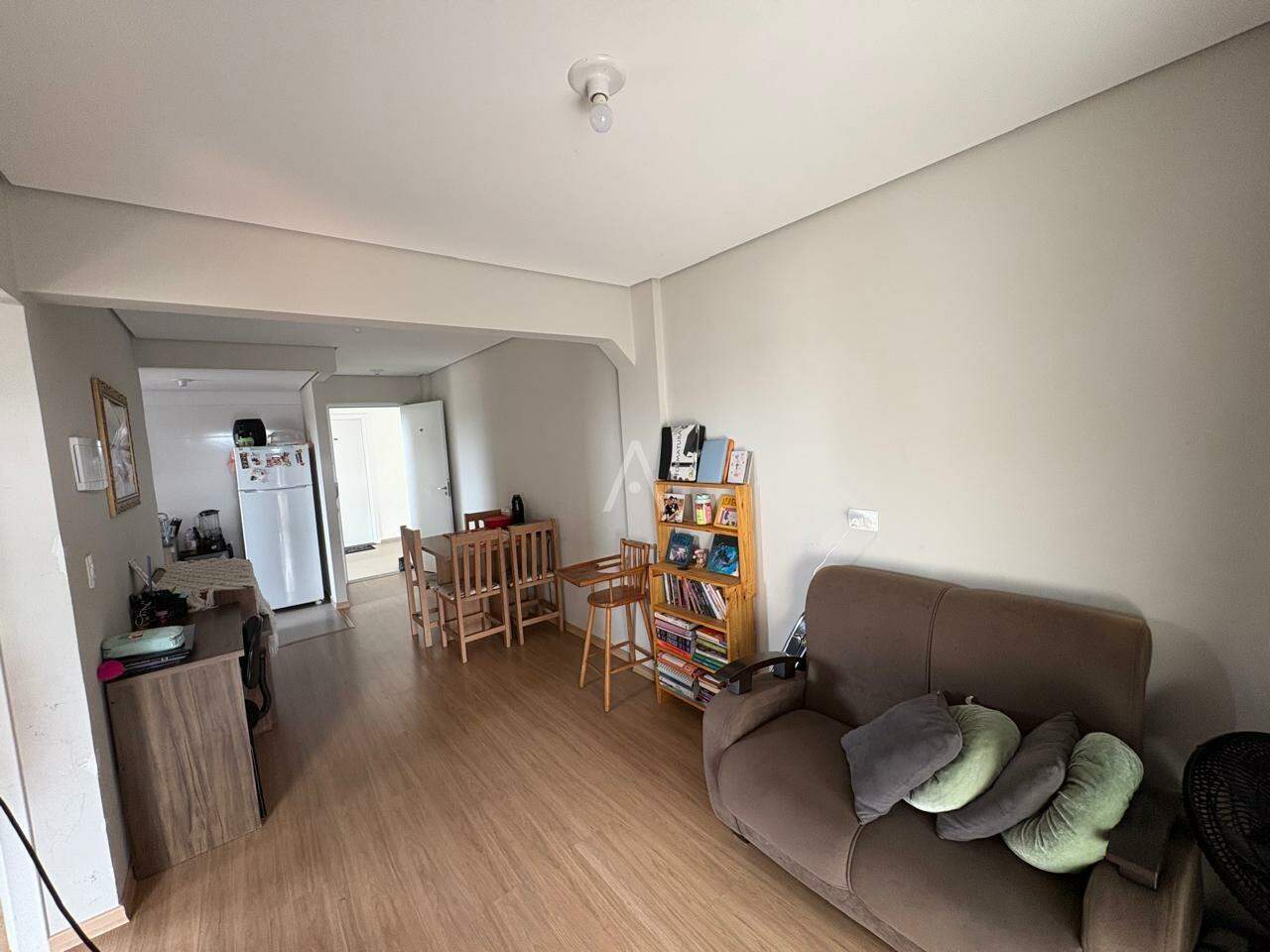 Apartamento para para aluguel no Bairro Brazmadeira em CASCAVEL: