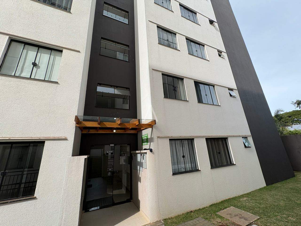 Apartamento para à venda no Bairro Brazmadeira em CASCAVEL: 