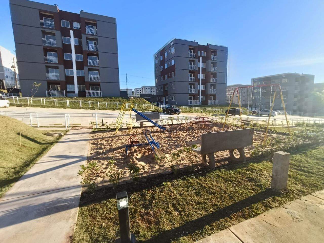 Apartamento para para aluguel no Bairro FLORESTA em CASCAVEL: 