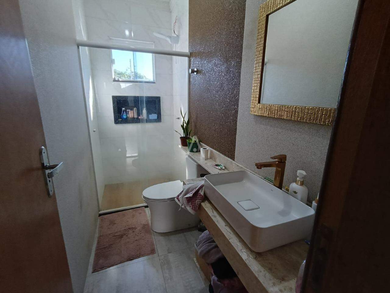 Casa Residencial para para aluguel no Bairro BRASILIA em CASCAVEL: