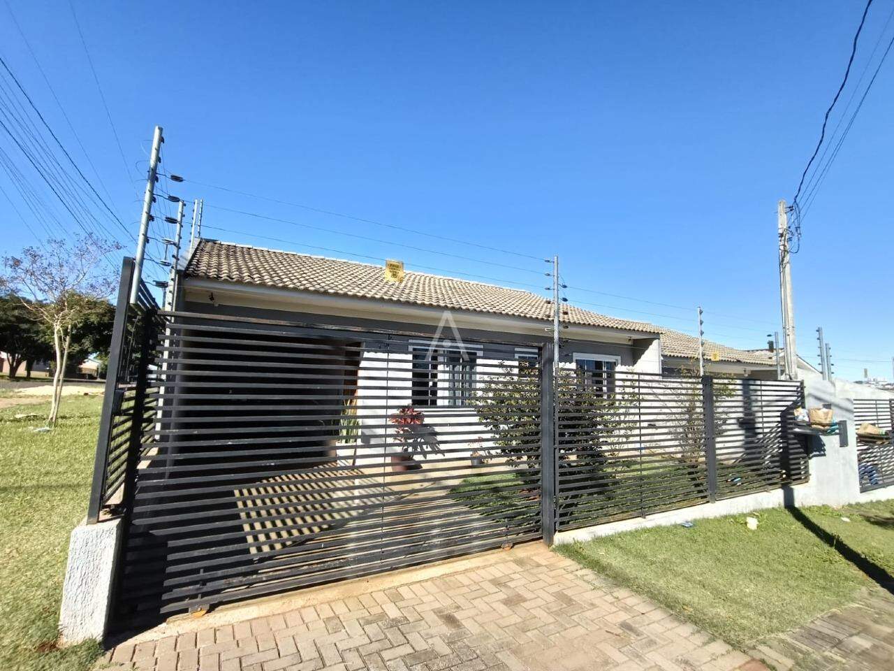 Casa Residencial para para aluguel no Bairro BRASILIA em CASCAVEL: 