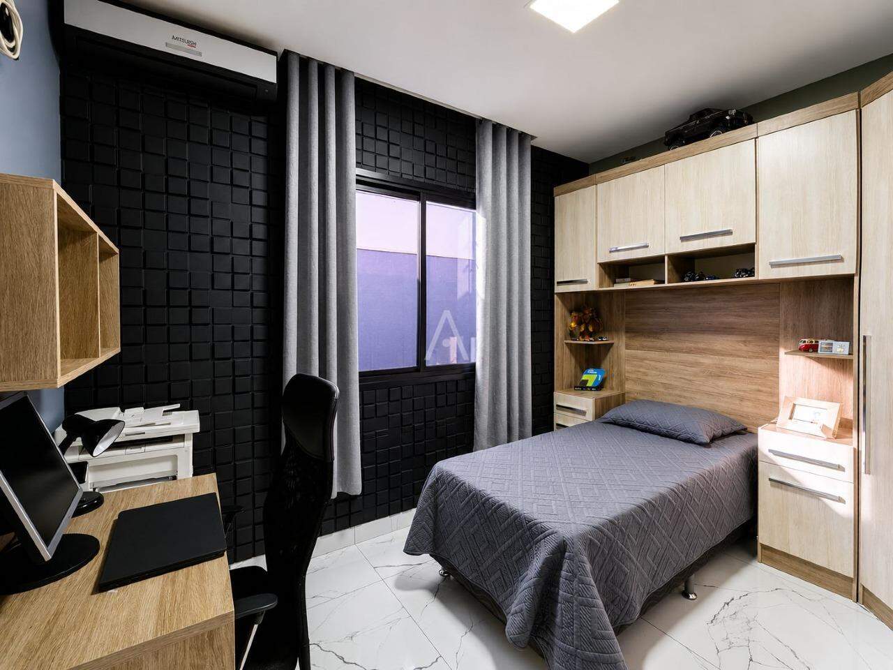 Casa Residencial para à venda no Bairro TOCANTINS em TOLEDO: 