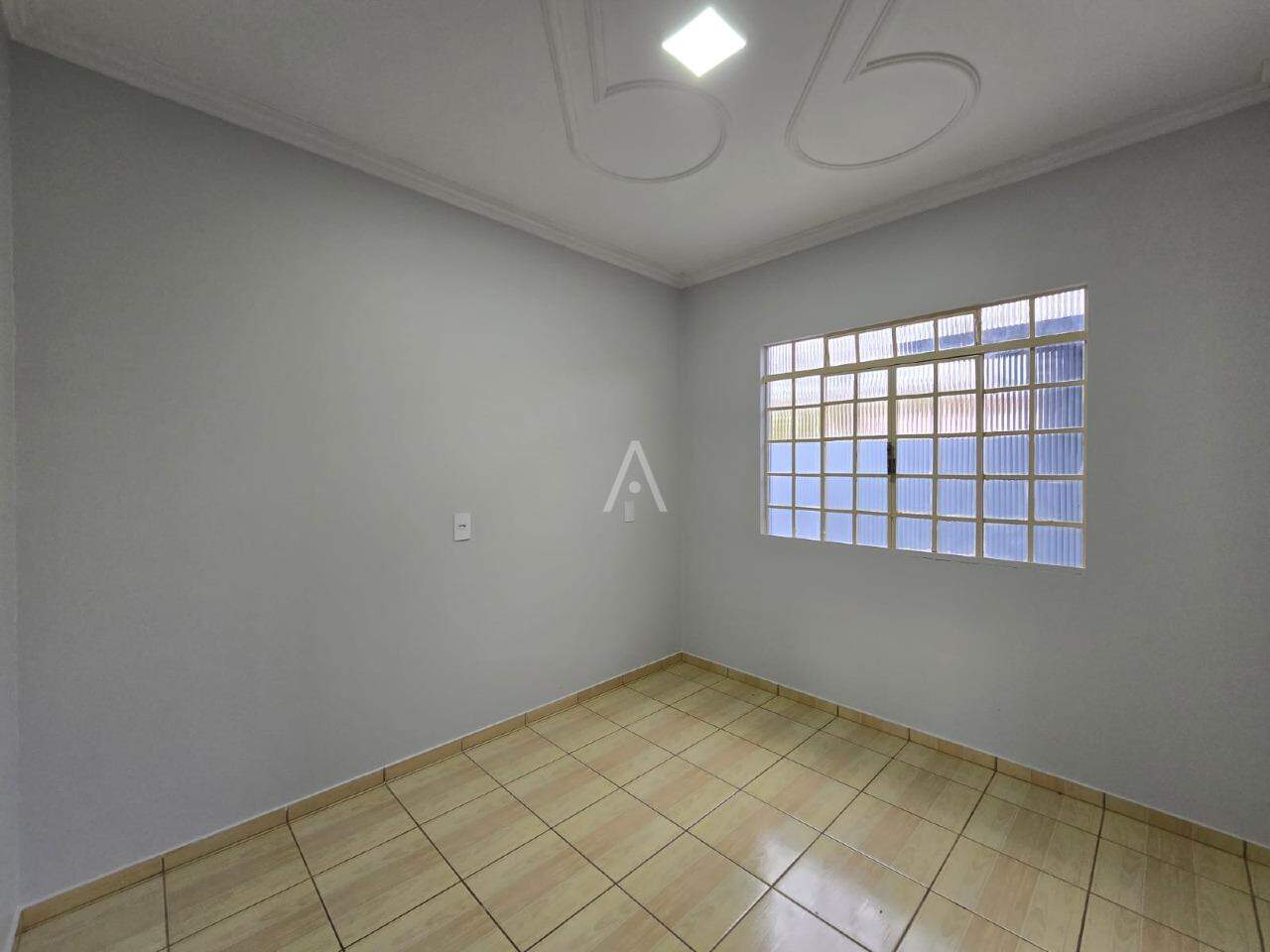 Casa Residencial para para aluguel no Bairro JARDIM PORTO ALEGRE em TOLEDO: