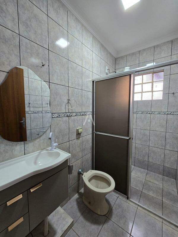 Casa Residencial para para aluguel no Bairro JARDIM PORTO ALEGRE em TOLEDO: