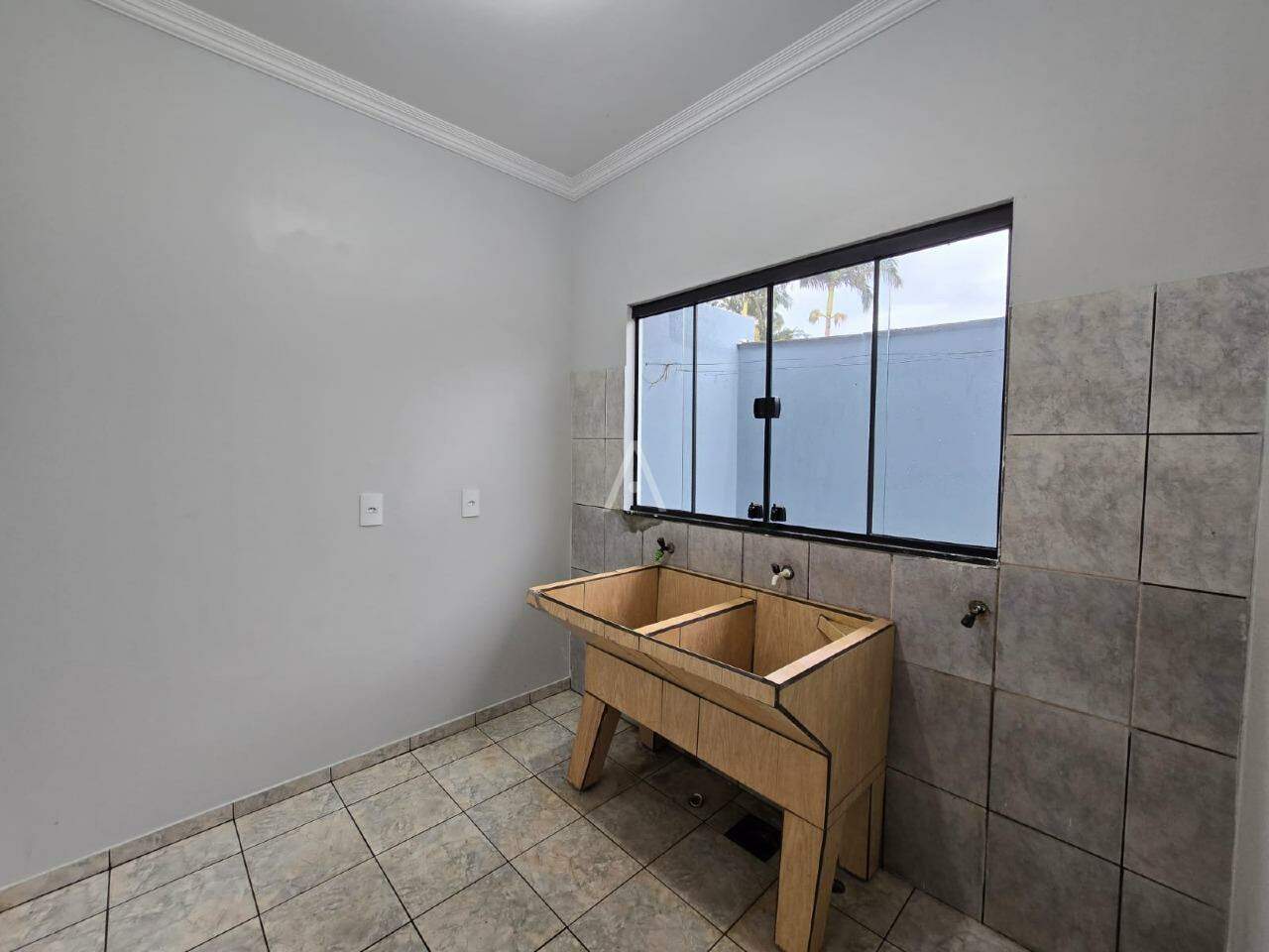 Casa Residencial para para aluguel no Bairro JARDIM PORTO ALEGRE em TOLEDO: