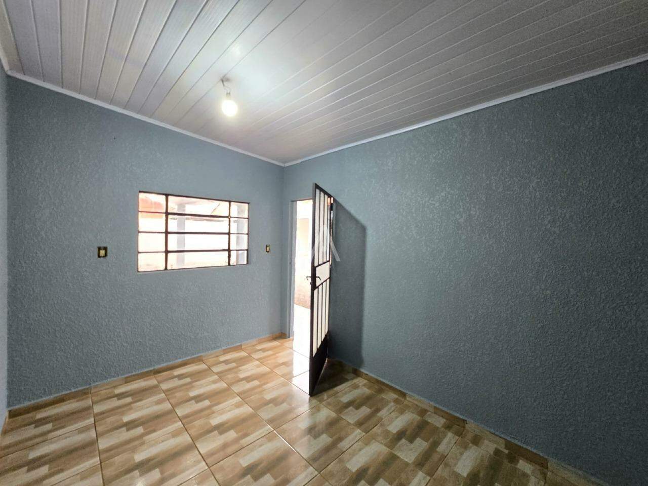 Casa Residencial para para aluguel no Bairro JARDIM PORTO ALEGRE em TOLEDO:
