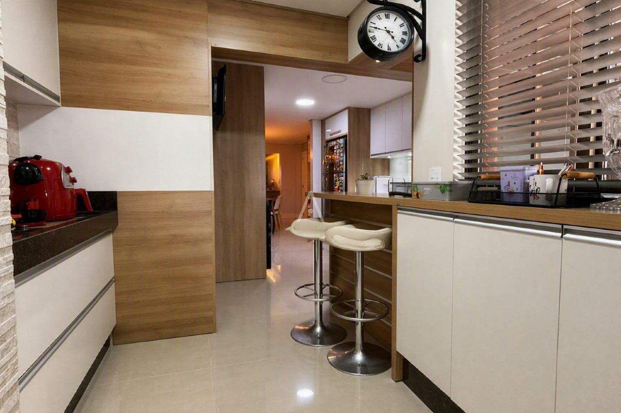 Apartamento para à venda no Bairro CENTRO em CASCAVEL: 