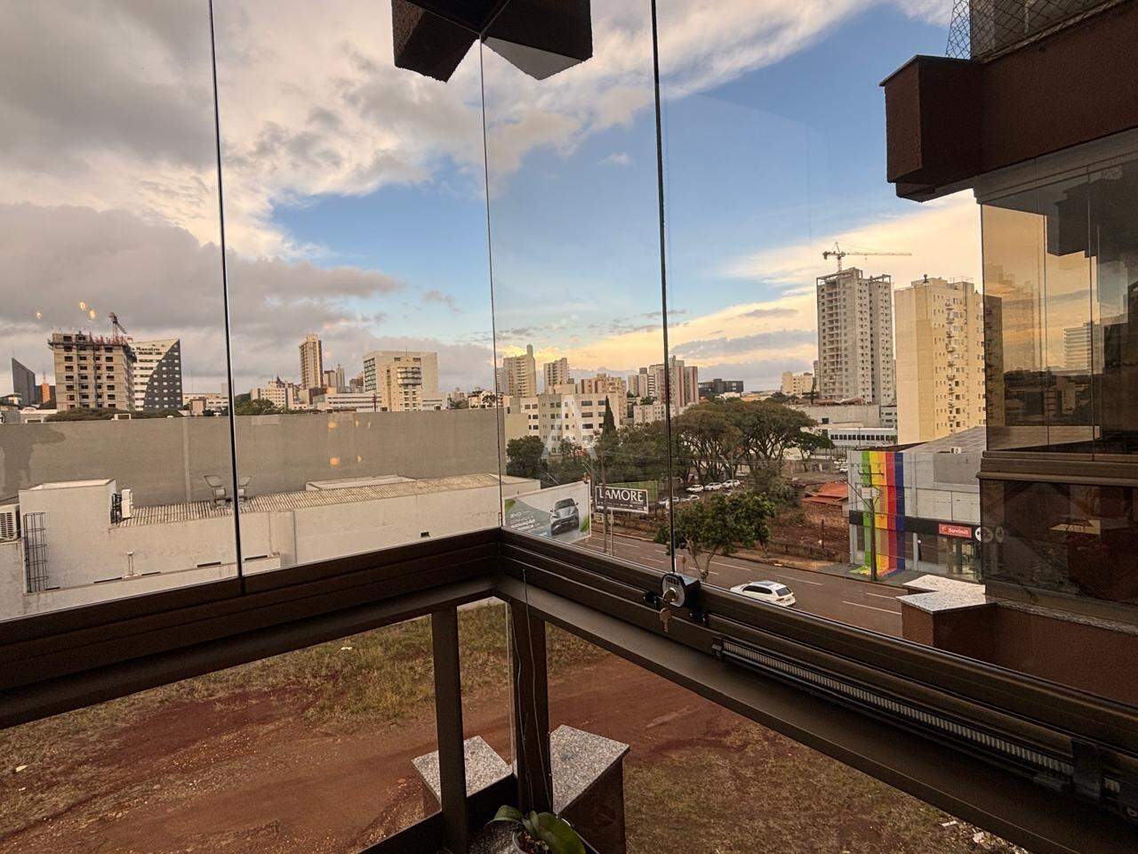 Apartamento para à venda no Bairro CENTRO em CASCAVEL: 