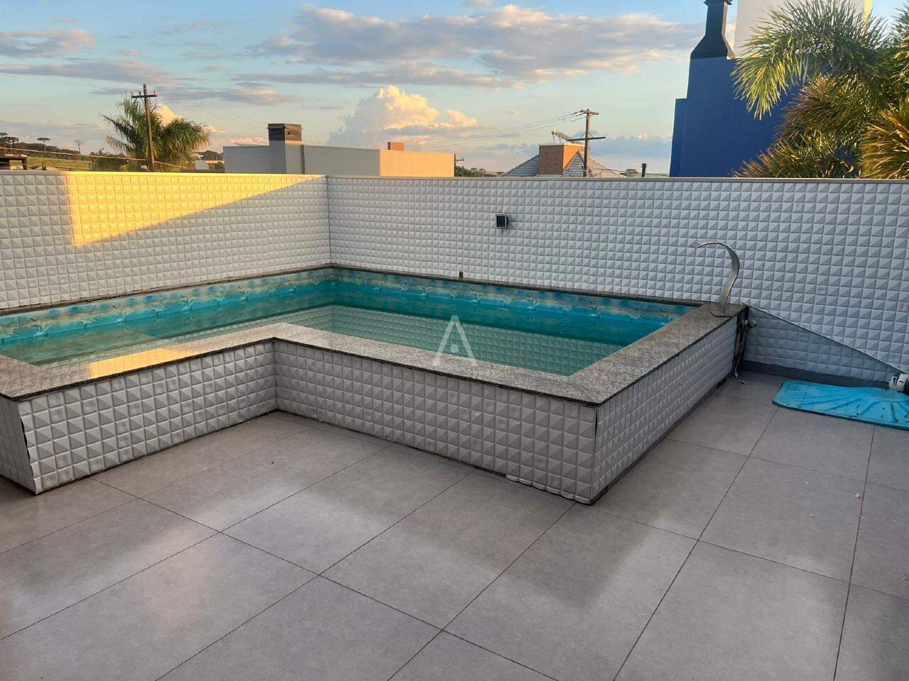 Casa Residencial para para aluguel no Bairro CATARATAS em CASCAVEL: 