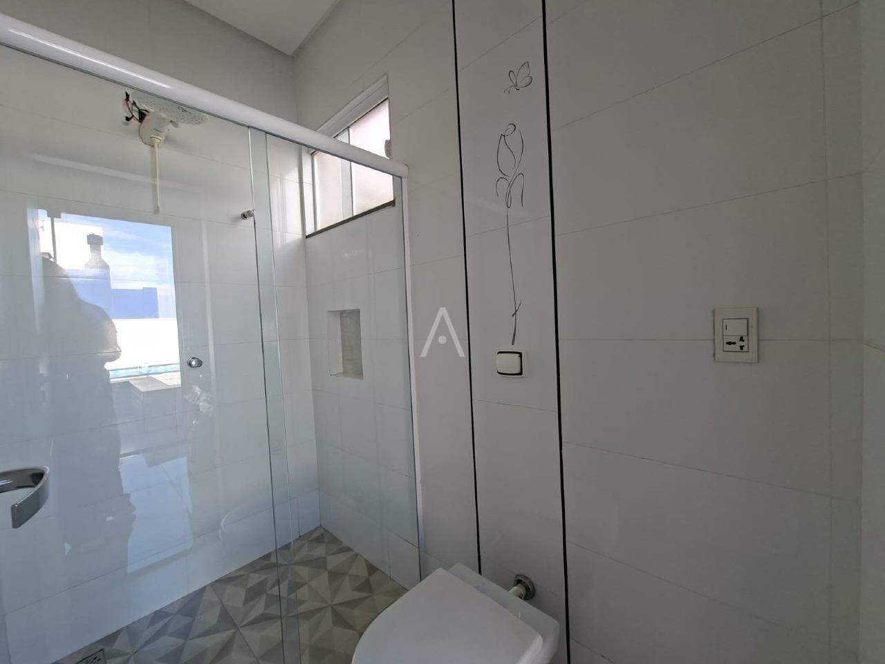 Casa Residencial para para aluguel no Bairro CATARATAS em CASCAVEL: