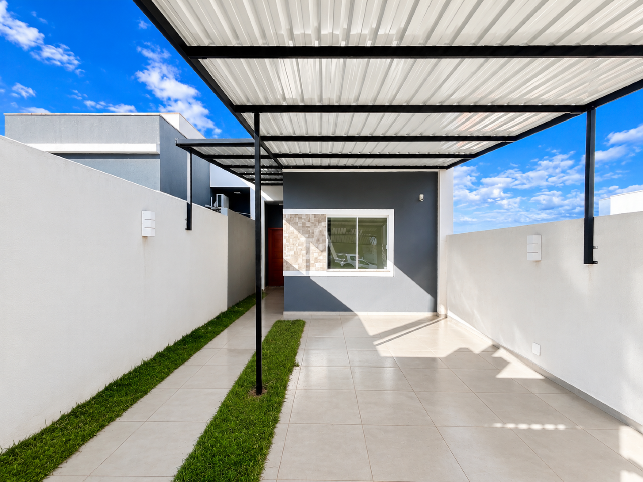 Casa Residencial para para aluguel no Bairro JARDIM COOPAGRO em TOLEDO: 