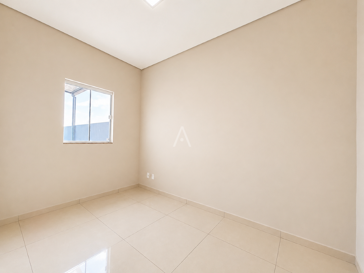 Casa Residencial para para aluguel no Bairro JARDIM COOPAGRO em TOLEDO: