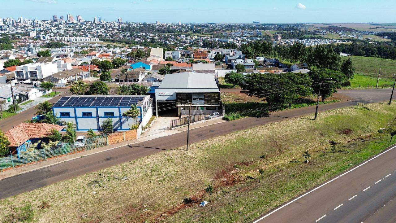 Barracão Comercial para à venda no Bairro CANADA em CASCAVEL: