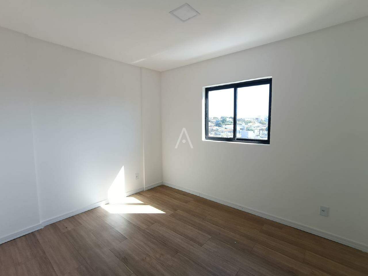 Apartamento para para aluguel no Bairro Pioneiros Catarinenses em CASCAVEL: 