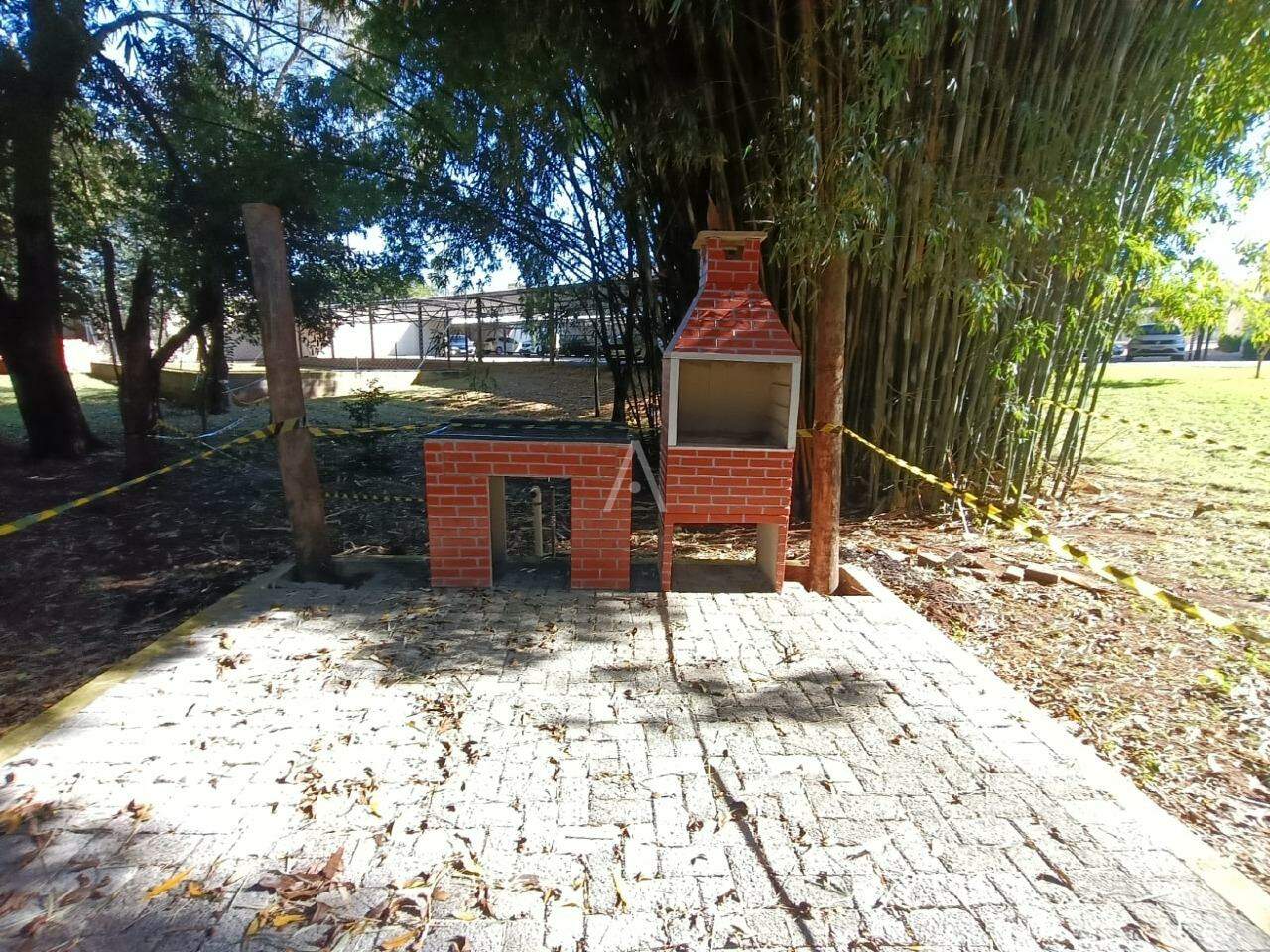 Apartamento para para aluguel no Bairro Pioneiros Catarinenses em CASCAVEL: 