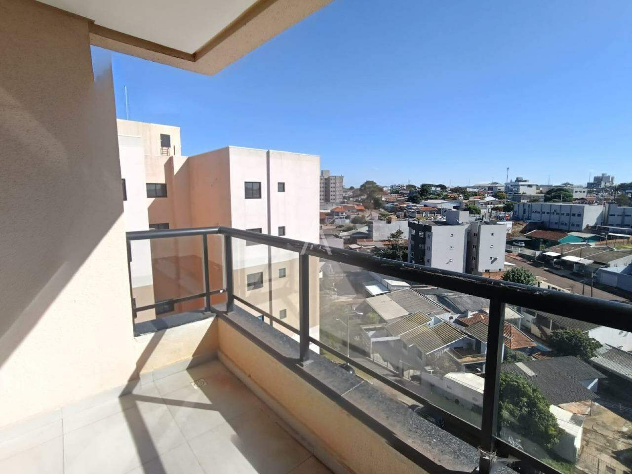 Apartamento para para aluguel no Bairro Pioneiros Catarinenses em CASCAVEL: 