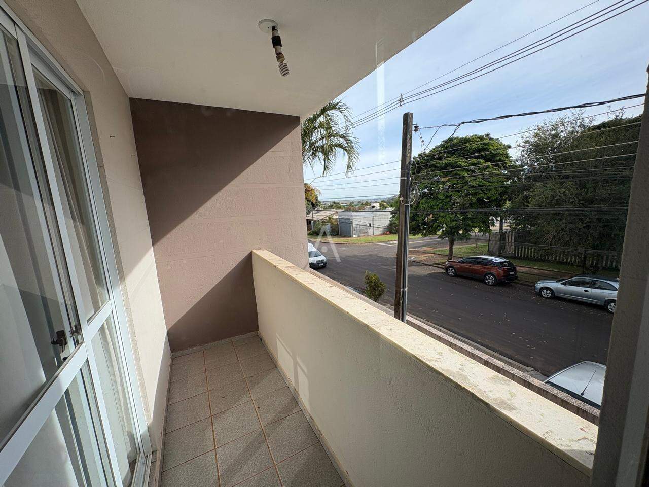 Sobrado para para aluguel no Bairro RECANTO TROPICAL em CASCAVEL: 