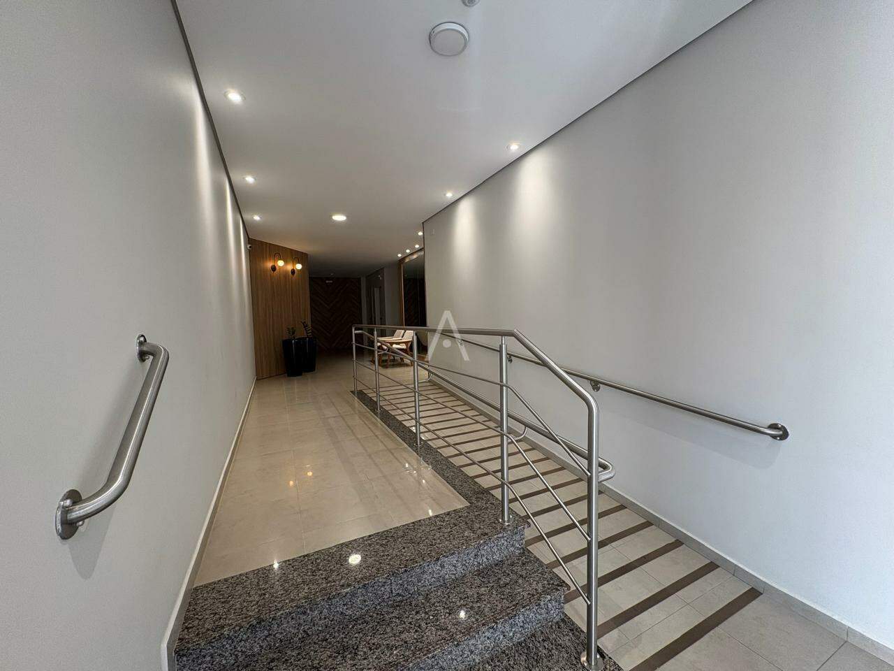 Apartamento para para aluguel no Bairro CENTRO em CASCAVEL: 