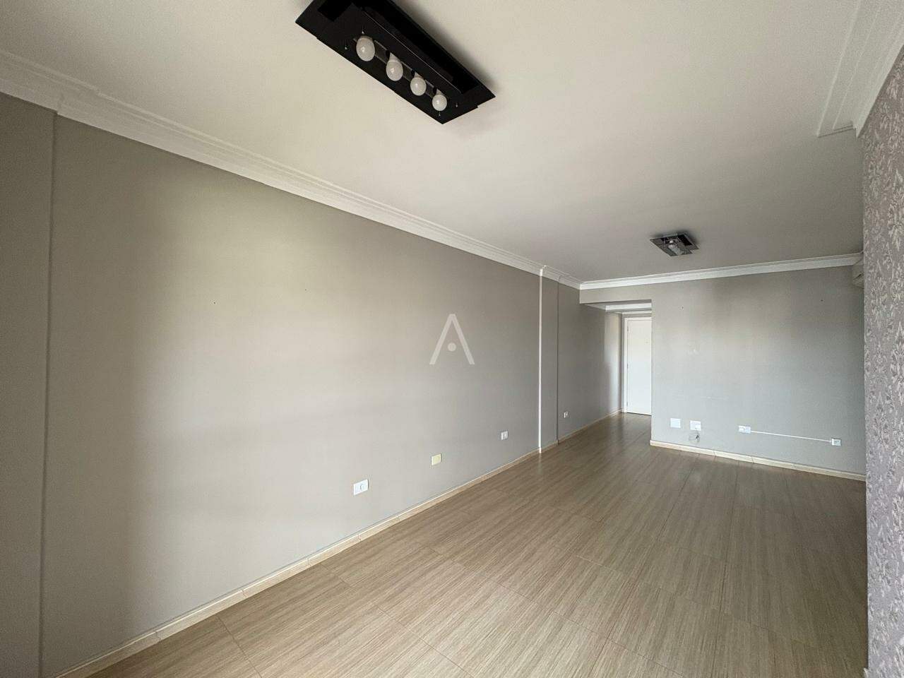 Apartamento para para aluguel no Bairro CENTRO em CASCAVEL: 