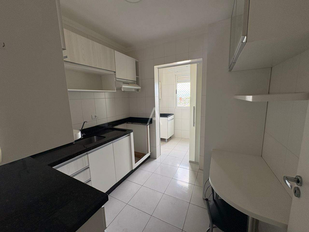 Apartamento para para aluguel no Bairro CENTRO em CASCAVEL: 