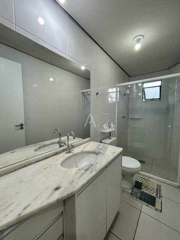Apartamento para para aluguel no Bairro NEVA em CASCAVEL: 