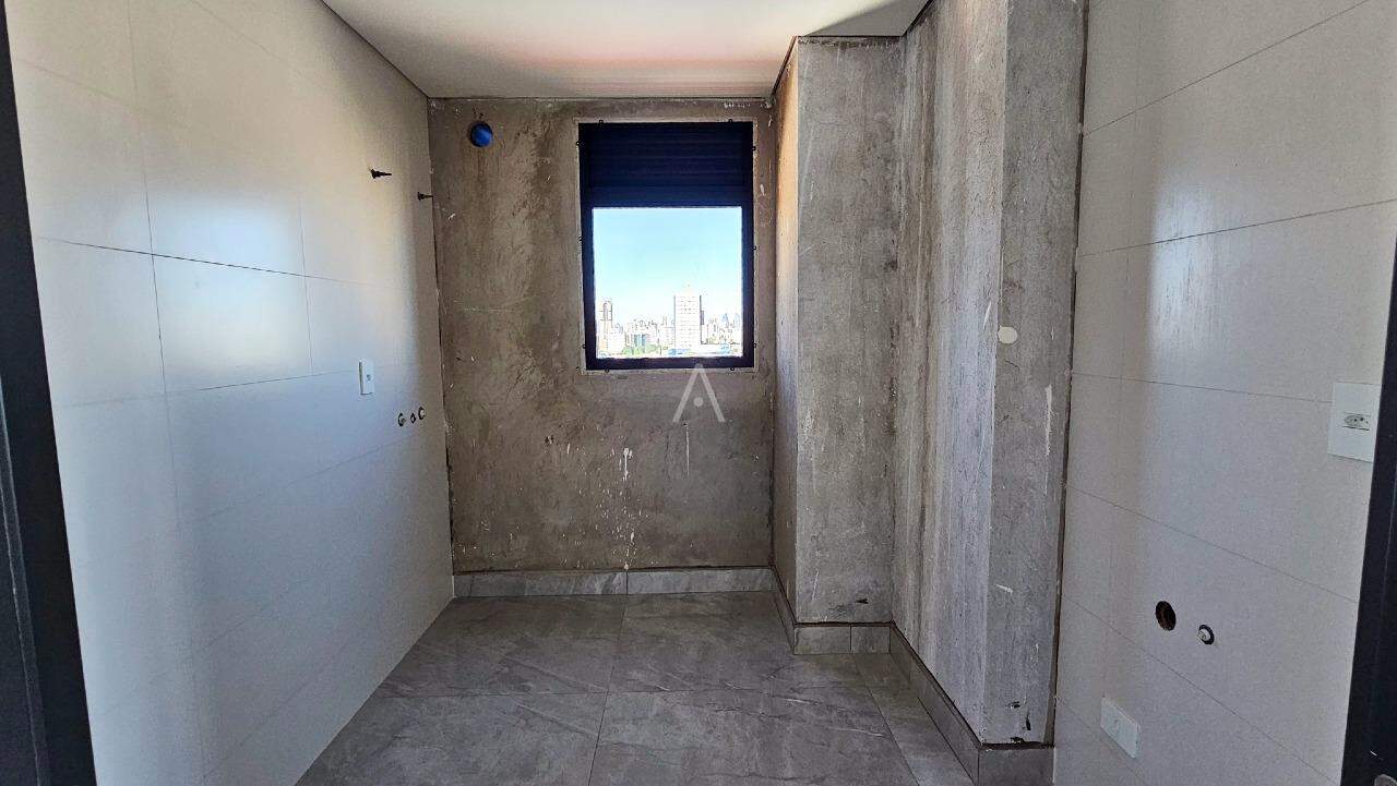 Apartamento para à venda no Bairro COQUEIRAL em CASCAVEL: 