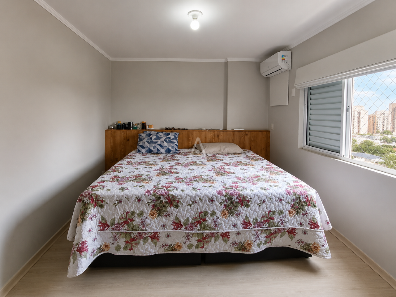 Apartamento para à venda no Bairro CENTRO em CASCAVEL: