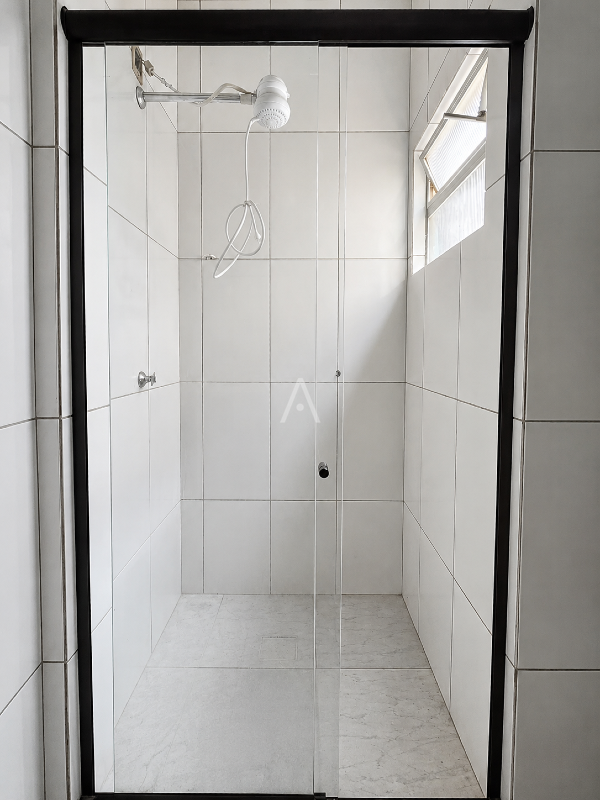 Apartamento para para aluguel no Bairro CENTRO em TOLEDO: 