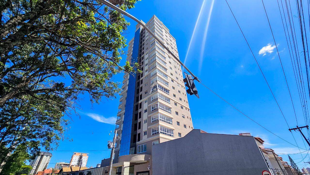 Apartamento para para aluguel no Bairro COUNTRY em CASCAVEL: 