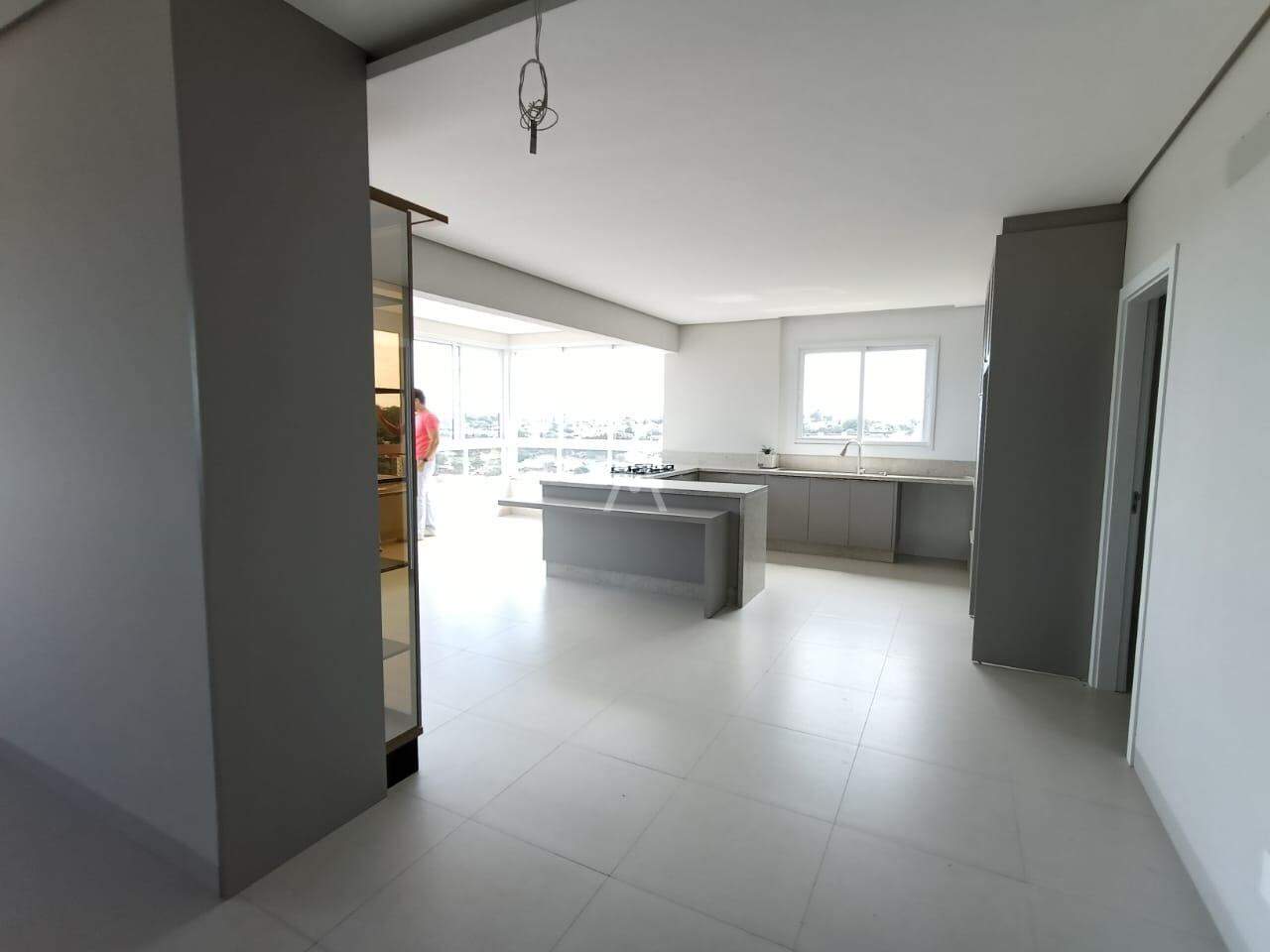 Apartamento para para aluguel no Bairro COUNTRY em CASCAVEL: 