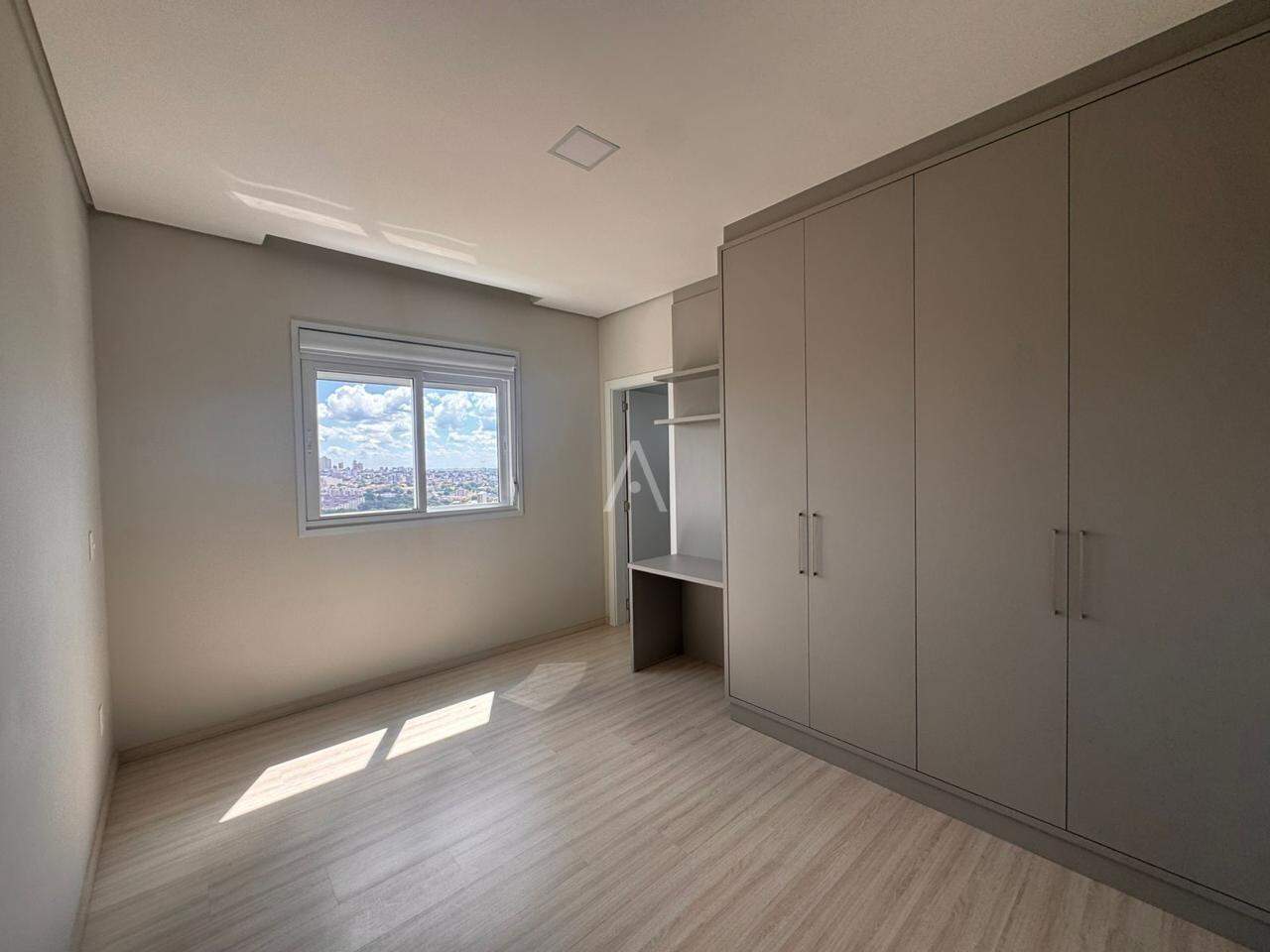 Apartamento para para aluguel no Bairro COUNTRY em CASCAVEL: