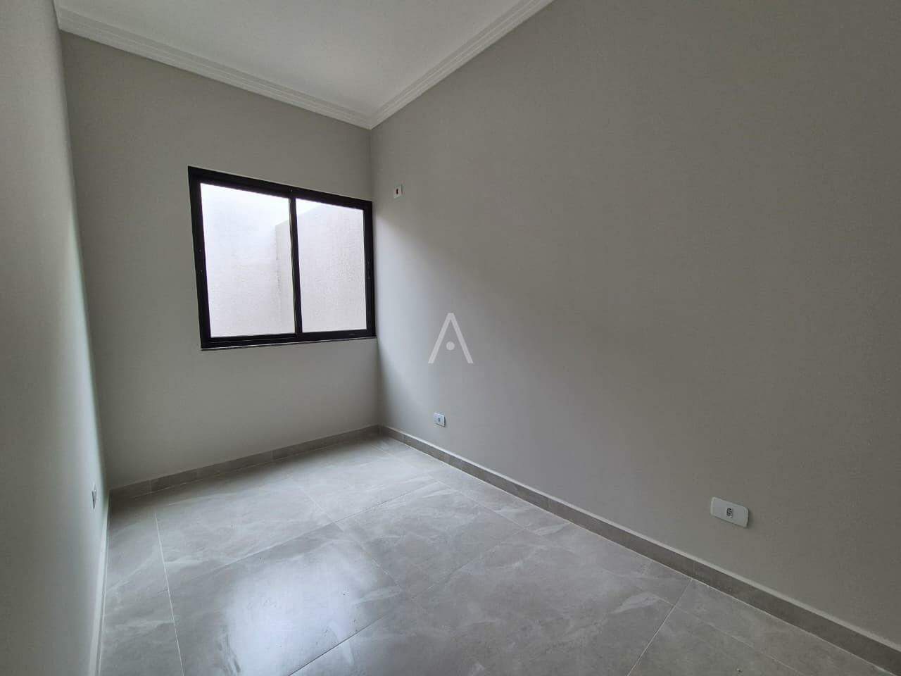 Casa Residencial para à venda no Bairro ESMERALDA em CASCAVEL: 
