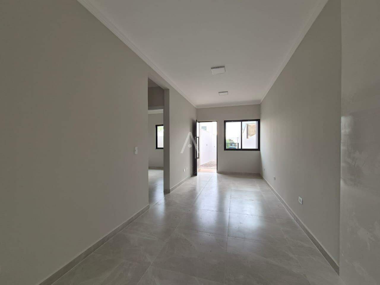 Casa Residencial para à venda no Bairro ESMERALDA em CASCAVEL: 