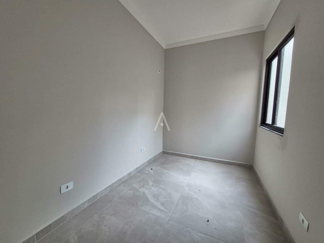 Casa Residencial para à venda no Bairro ESMERALDA em CASCAVEL: 