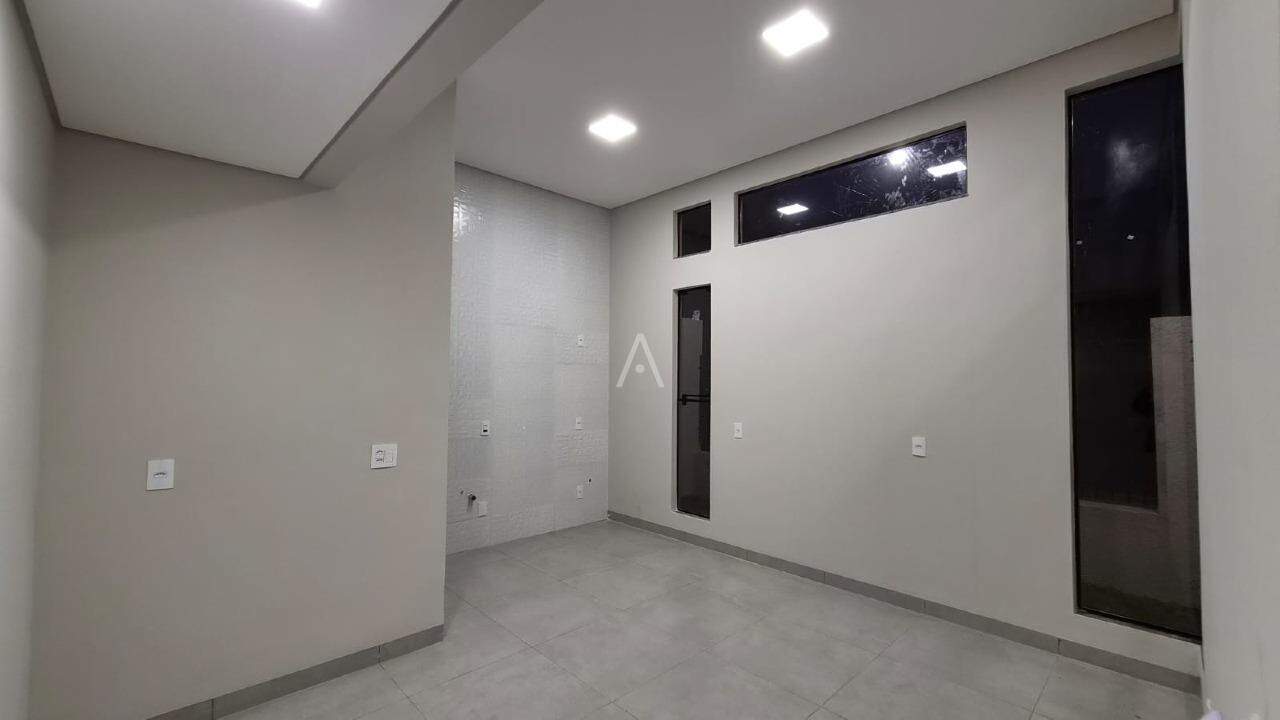 Casa Residencial para à venda no Bairro JARDIM COOPAGRO em TOLEDO: 