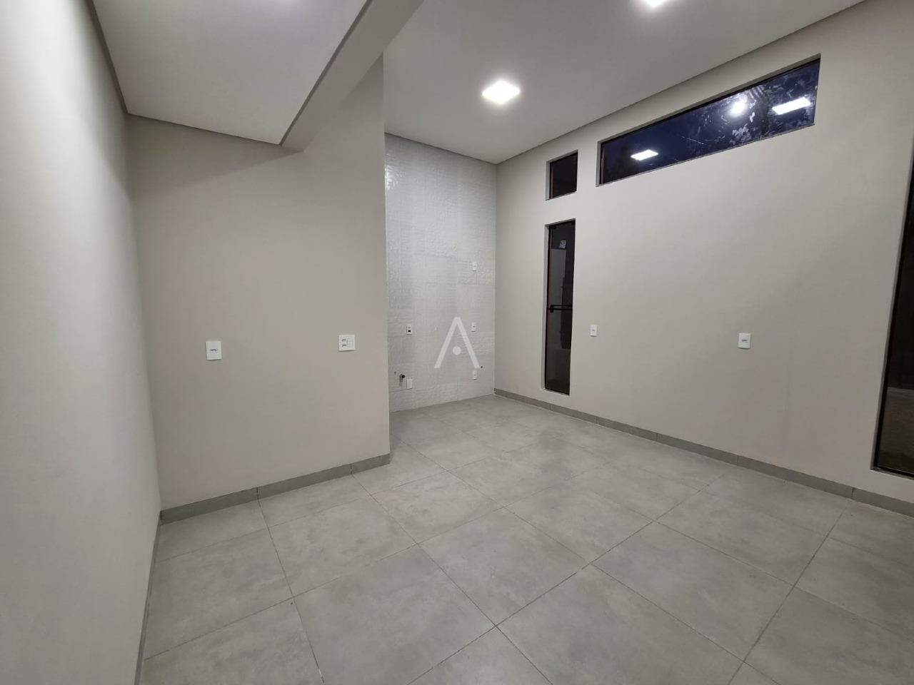 Casa Residencial para à venda no Bairro JARDIM COOPAGRO em TOLEDO: