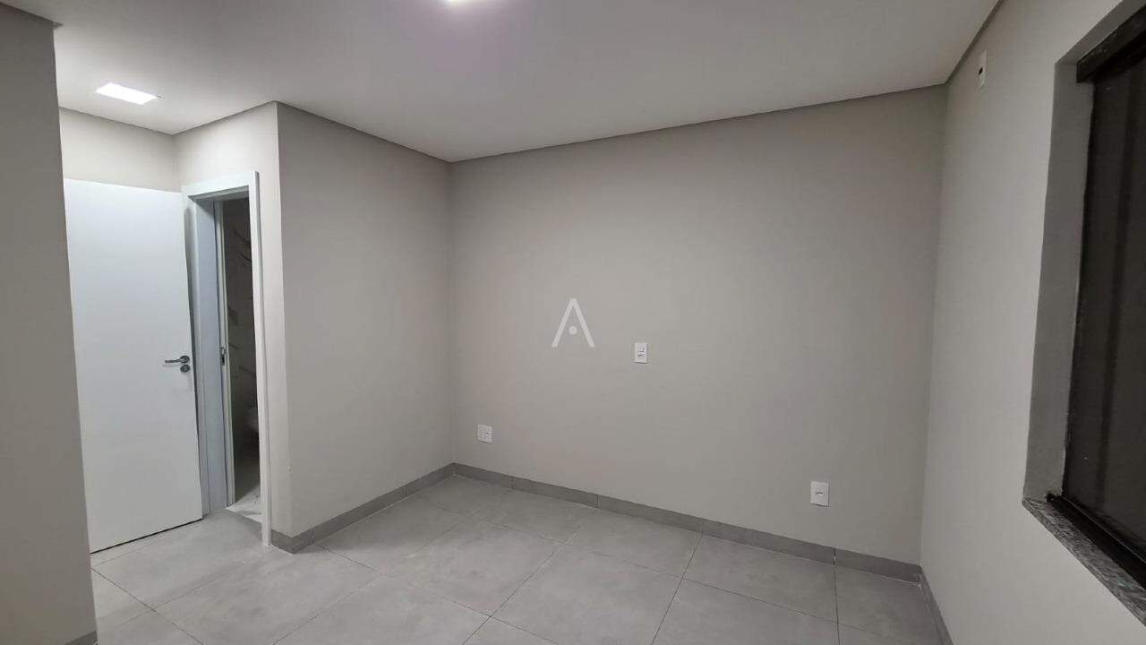 Casa Residencial para à venda no Bairro JARDIM COOPAGRO em TOLEDO: