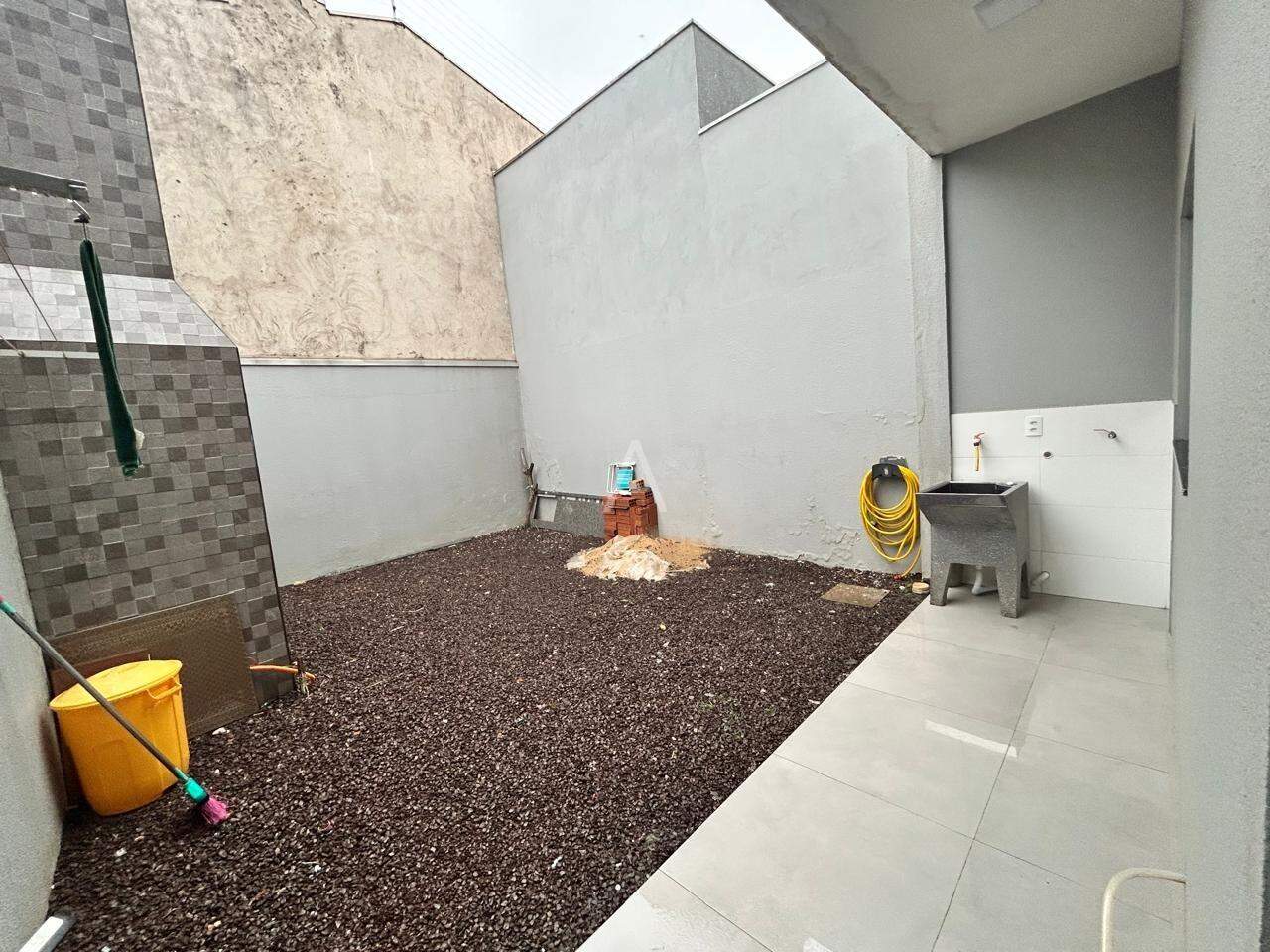Sobrado para para aluguel no Bairro Brazmadeira em CASCAVEL: