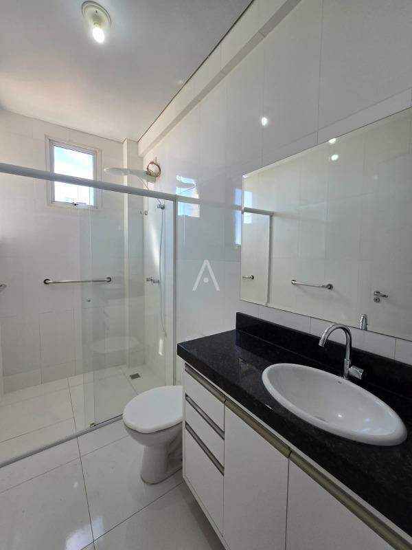 Apartamento para para aluguel no Bairro JARDIM LA SALLE em TOLEDO: 