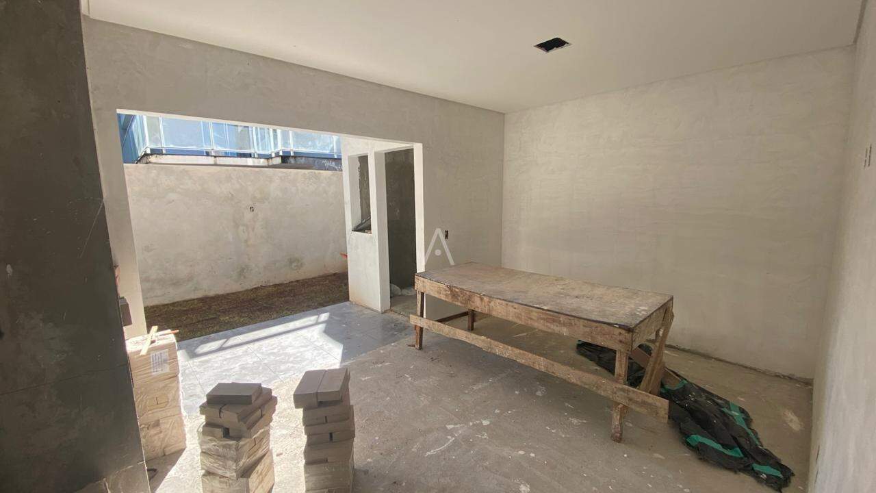 Casa Residencial para à venda no Bairro VILA BECKER em TOLEDO: 