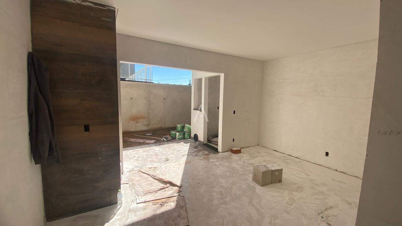 Casa Residencial para à venda no Bairro VILA BECKER em TOLEDO: 