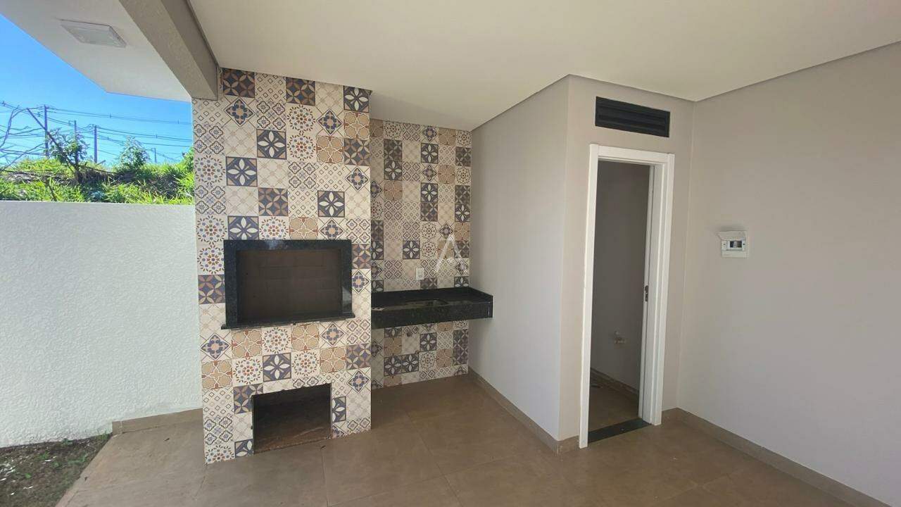 Casa Residencial para à venda no Bairro VILA BECKER em TOLEDO: