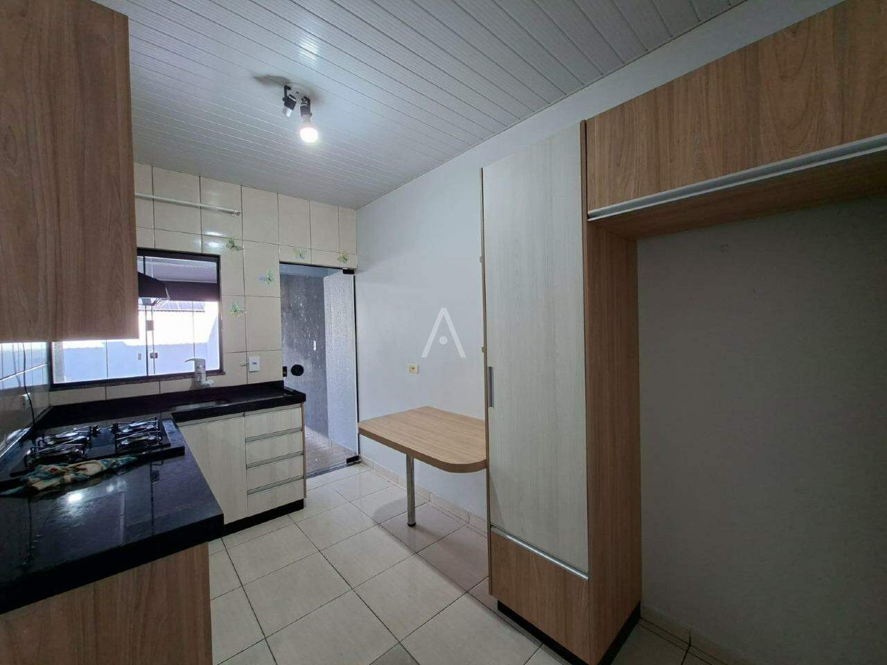 Casa Residencial para à venda no Bairro SANTA FELICIDADE em CASCAVEL: 