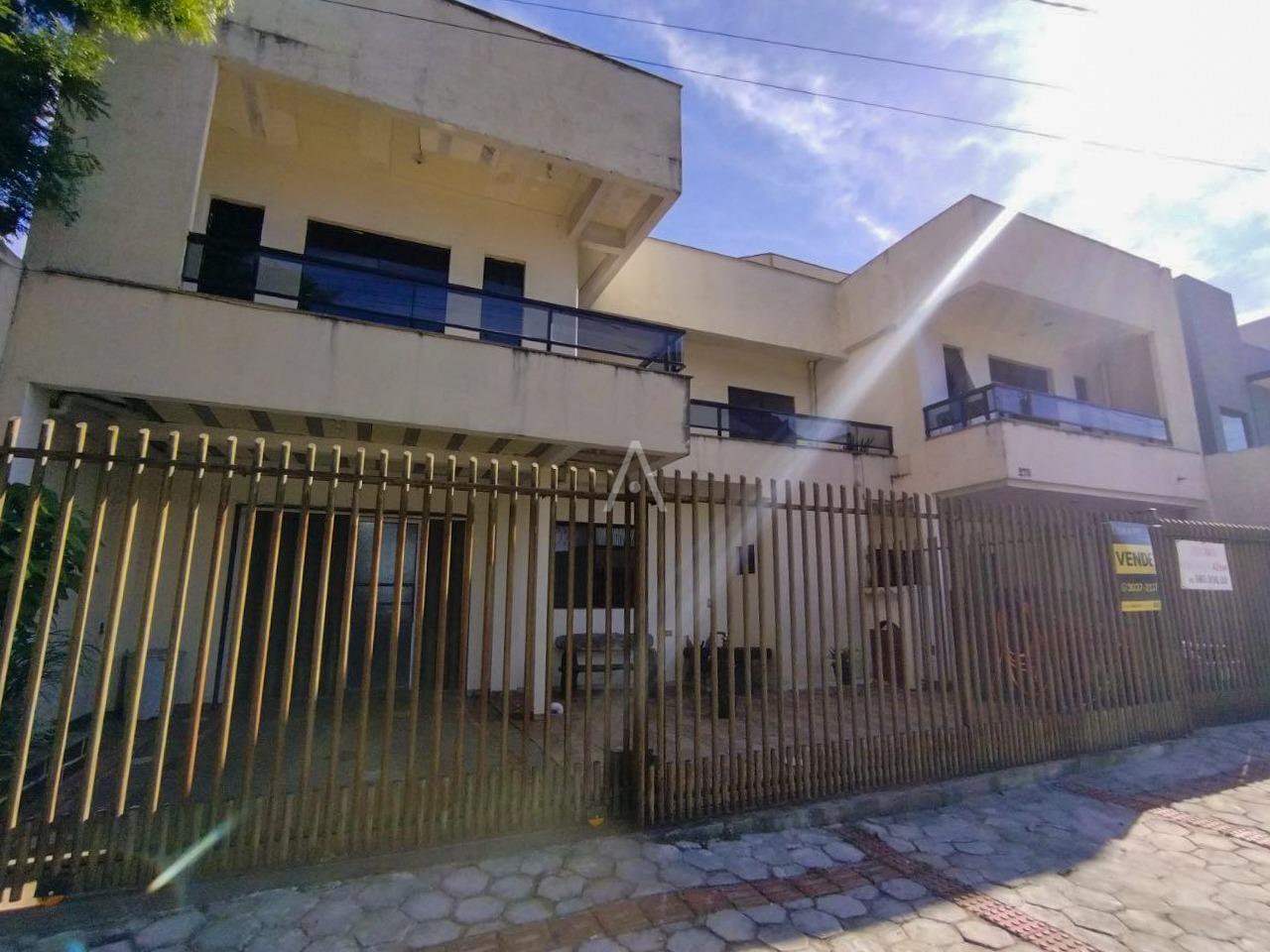 Sobrado para à venda no Bairro CENTRO em CASCAVEL: 