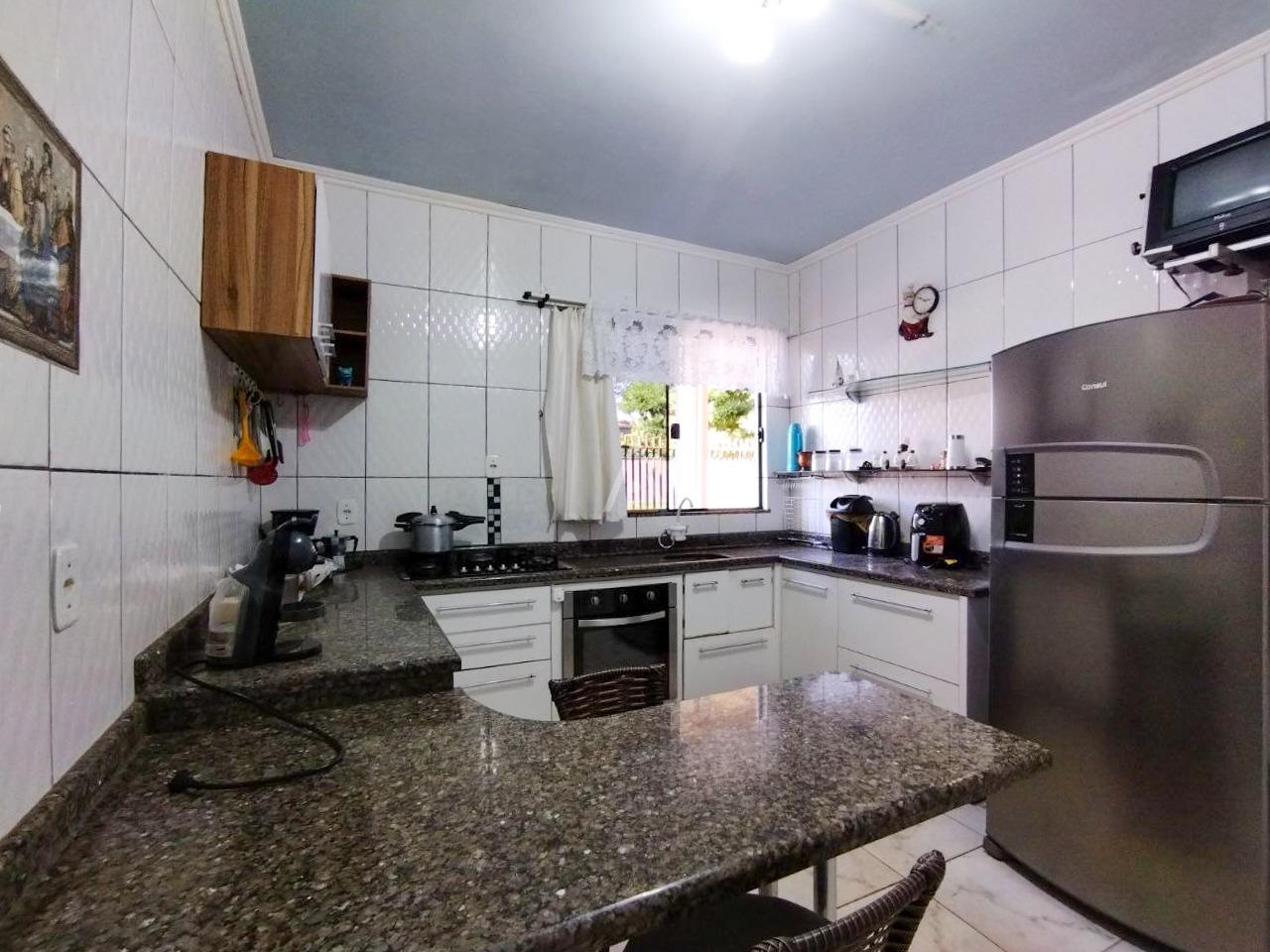 Sobrado para à venda no Bairro CENTRO em CASCAVEL: 