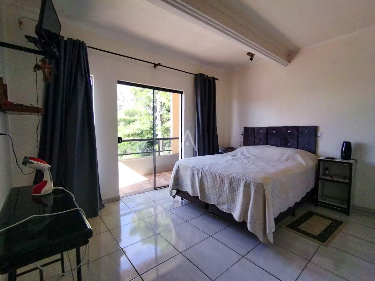 Sobrado para à venda no Bairro CENTRO em CASCAVEL: 