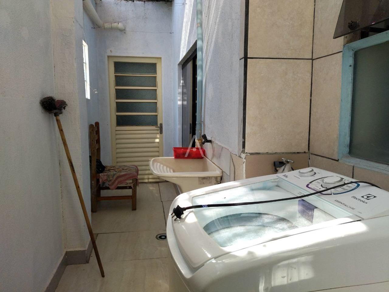 Sobrado para à venda no Bairro CENTRO em CASCAVEL: 