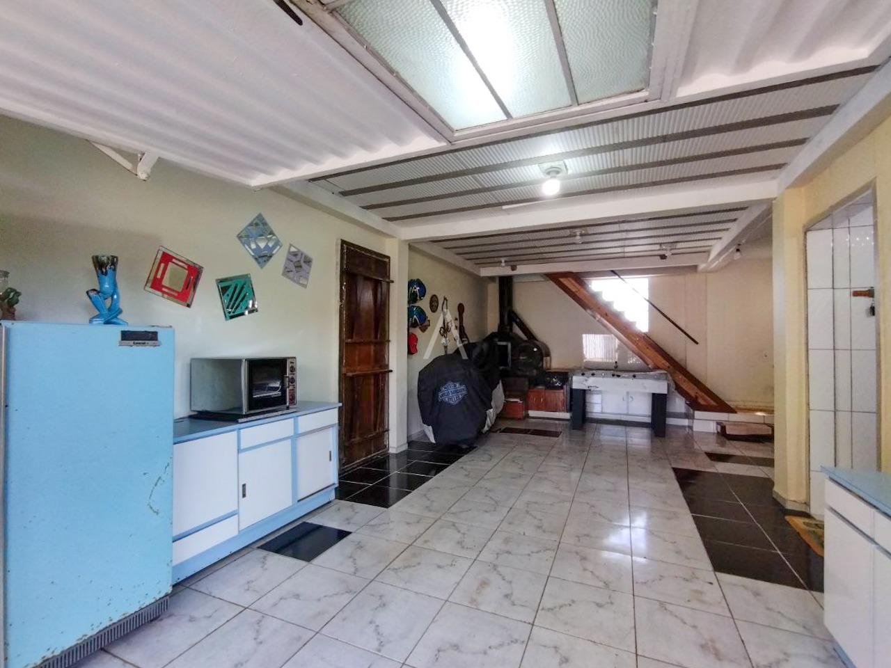 Sobrado para à venda no Bairro CENTRO em CASCAVEL: 