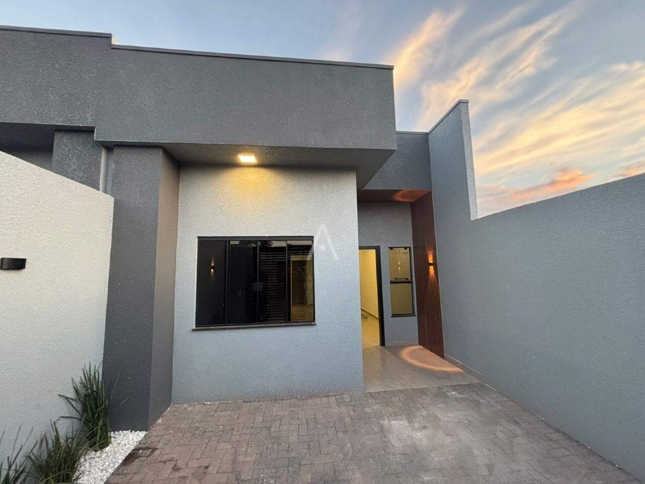 Casa Residencial para à venda no Bairro MORUMBI em CASCAVEL: 