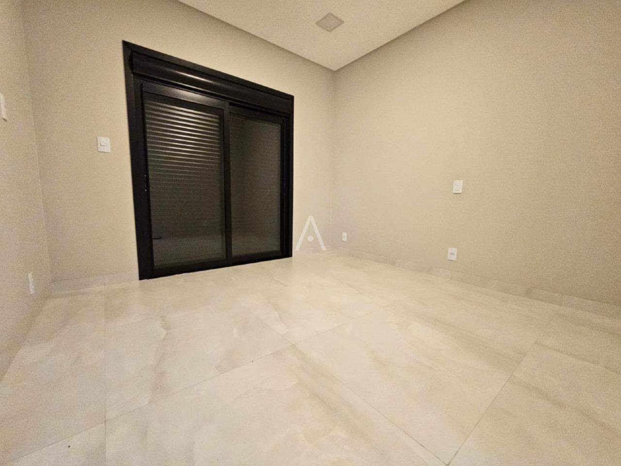 Sobrado para à venda no Bairro RECANTO TROPICAL em CASCAVEL: 